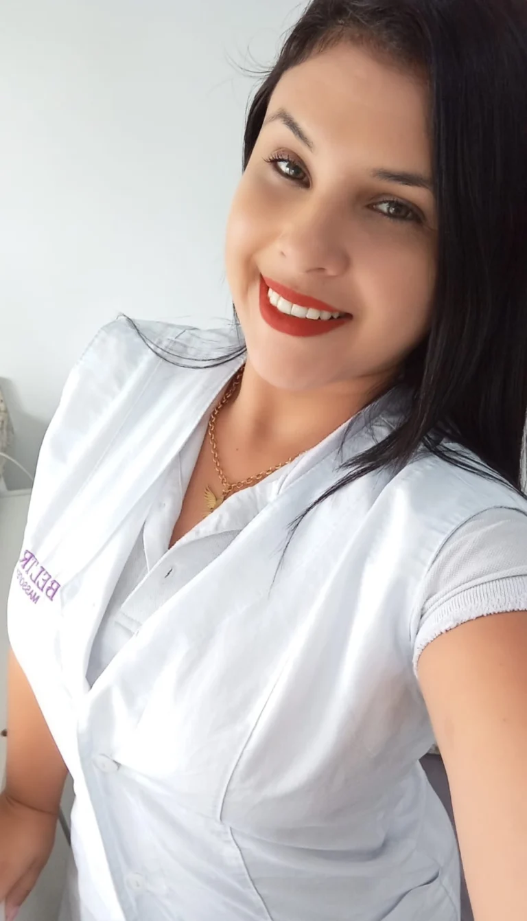Aline Vieira Massoterapeuta